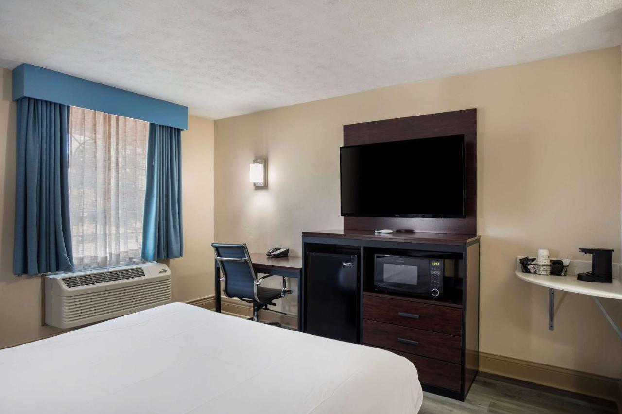 Surestay Hotel By Best Western Bardstown General Nelson Extérieur photo